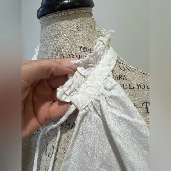 Zara Frayed Linen Top - Picture 8 of 9